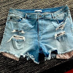 Womens KanKan distressed shorts